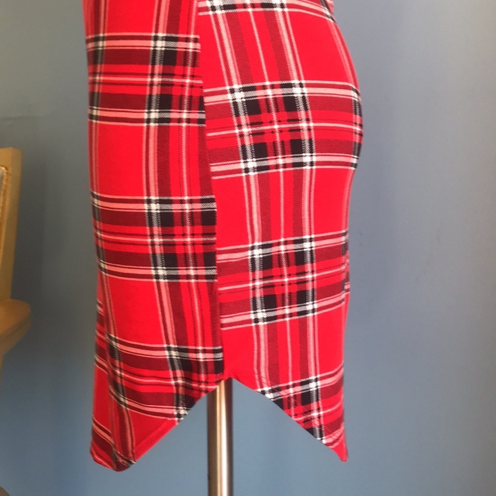 Red plaid short sleeves asymmetric scoop neck bodycon mini dress size S preppy - Picture 5 of 7